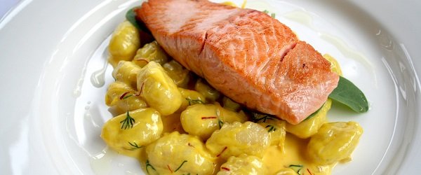 Gnocchi_salmon_creamy_saffron_lemon_sauce